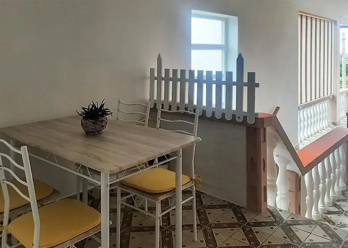 Nice Apartment In Vrsi With 2 Bedrooms