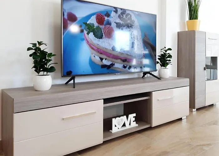 Nice Apartment In Vrsi With 2 Bedrooms